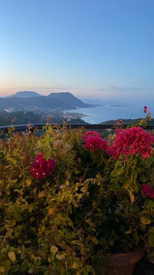 Theea Cottage - Wonderful Sea Views Χλομός Εξωτερικό φωτογραφία