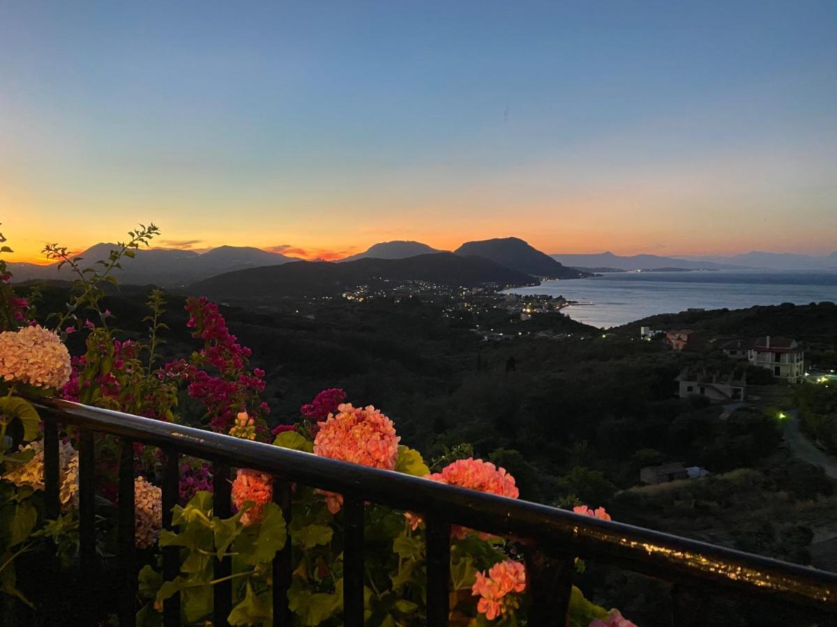 Theea Cottage - Wonderful Sea Views Χλομός Εξωτερικό φωτογραφία